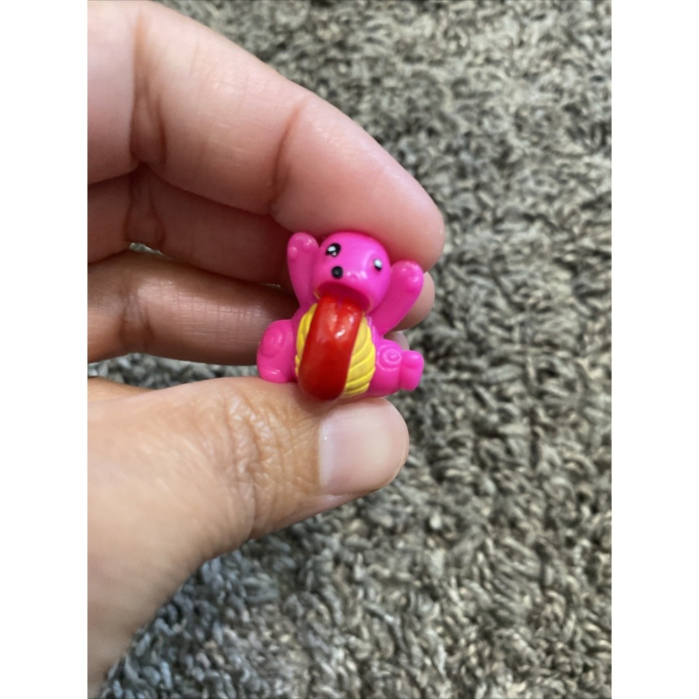 Pokemon 2000s Mini Vinyl RL Miniature Size Lickitung Action Figure